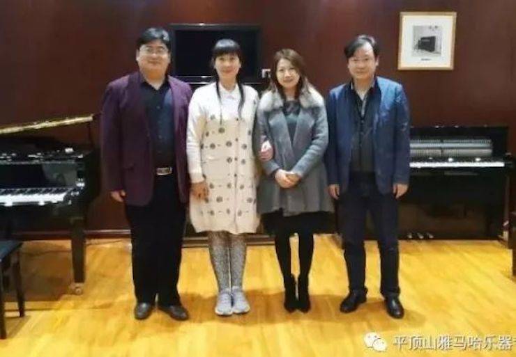 w88win优德艺术家朱楣——《练琴的艺术》平顶山巡讲圆满结束