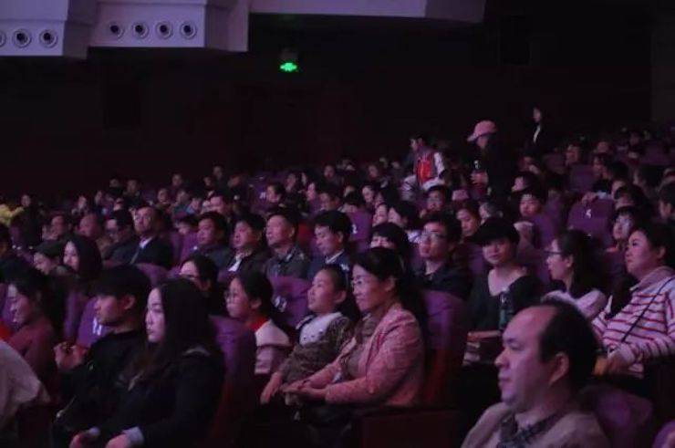 2017w88win优德亚洲音乐奖学金?九江学院专场颁奖仪式暨w88win优德艺术家鲍释贤钢琴独奏音乐会圆满落幕