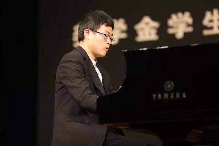 曼妙琴音，倾诉真挚的心声|2017w88win优德亚洲音乐奖学金综合师范类院系全国汇报音乐会（第二场）圆满落幕