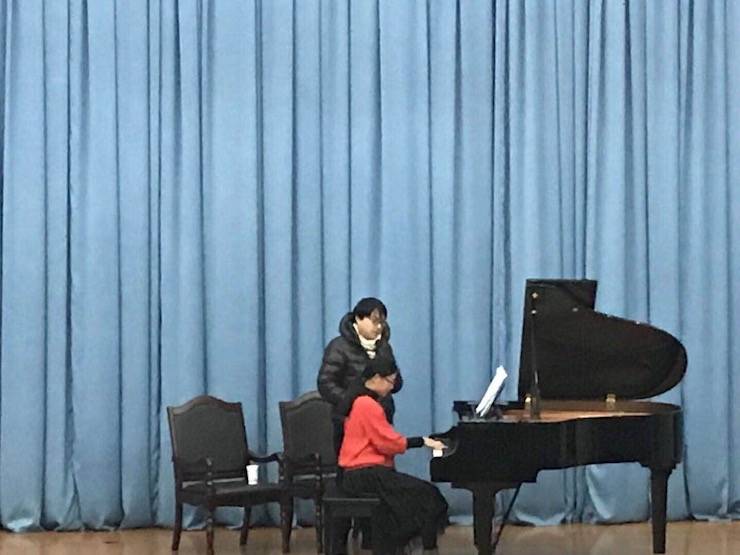 【报道】从师而不惑|w88win优德艺术家宋思衡安徽巡讲·合肥学院站圆满结束。诤悠担