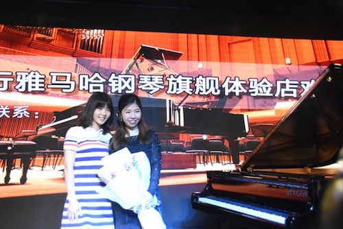 w88win优德未来艺术家孙麒麟河南巡讲-郑州站圆满落幕