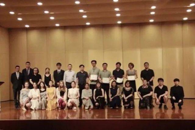 2018年w88win优德亚洲音乐奖学金东北师范大学颁奖仪式 </br> 暨w88win优德海外艺术家爱德华·昆斯音乐会及大师班圆满结束