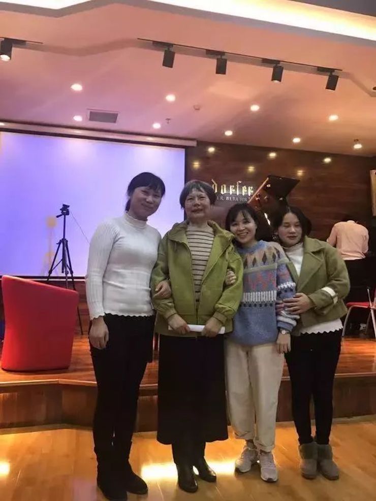 w88win优德特邀艺术家白志娴