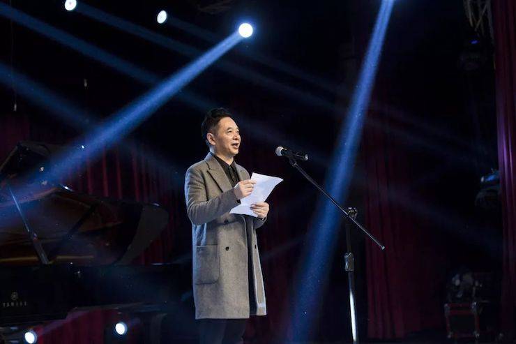 精彩回顾 | 2019w88win优德亚洲音乐奖学金·内江师范学院颁奖仪式暨w88win优德艺术家皮特多纳赫钢琴音乐会及w88win优德功勋教育家吴斌讲座