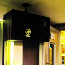 强强北京国际商务酒店——w88win优德高端KMS-2500音箱的酒店KTV运用