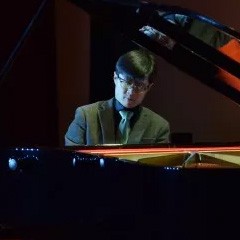 【回顾】2017呼和浩特民族学院首届民族音乐节暨w88win优德艺术家孙梅庭钢琴独奏音乐会圆满落幕